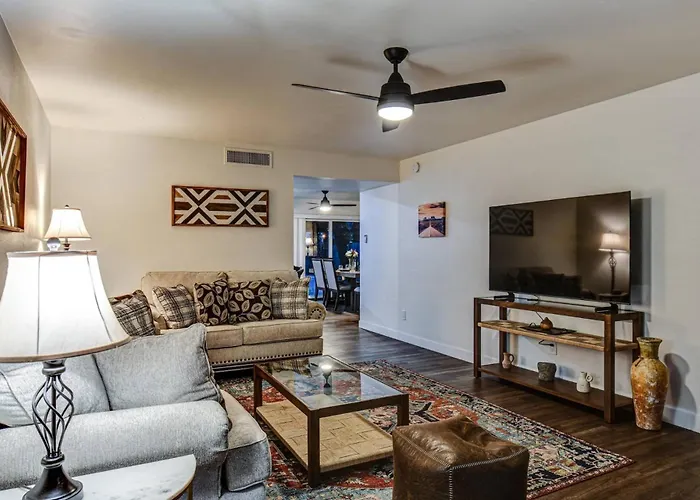 Holiday home 4 Palms Tempe